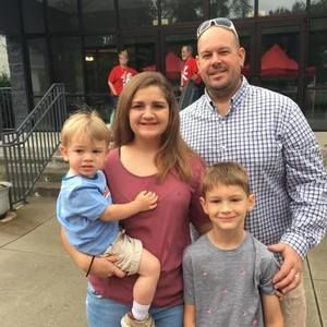 Meet your Posher, Christopher